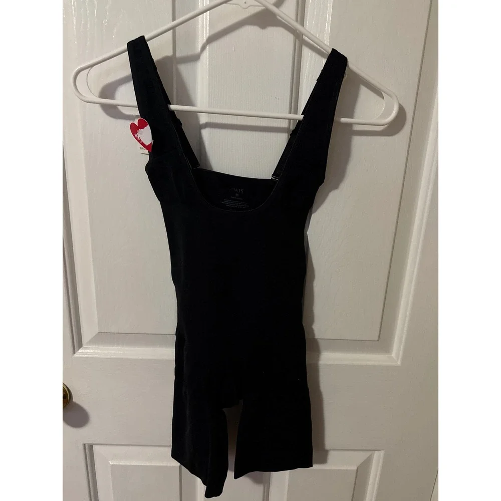 Asset by Spanx Womens Black Mid-Thigh Shapewear Bodysuit Medium Adjustable Strap